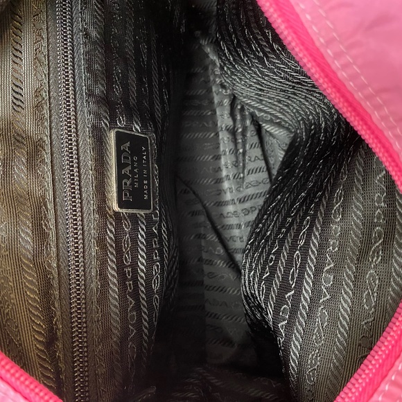 Prada Double pocket Messenger Bag, in Begonia color - Picture 9 of 15